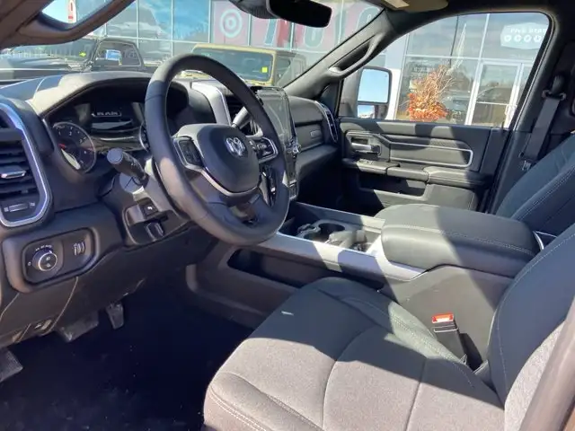 2026 Ram 3500 Big Horn - Photo 11