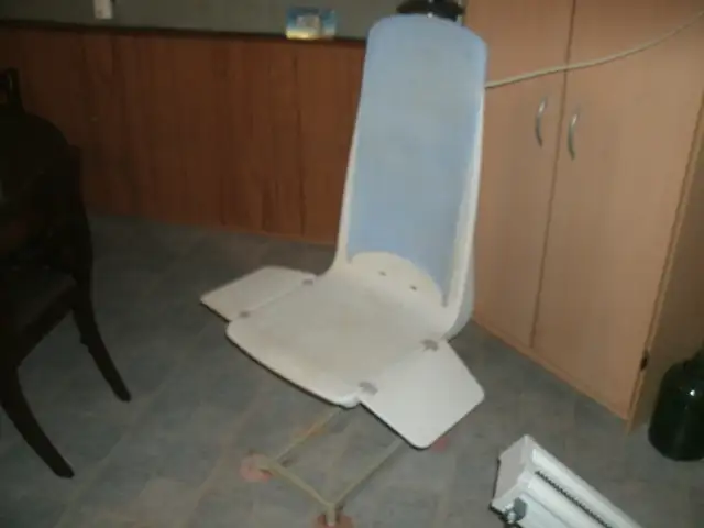 ELECTRIC BATH CHAIR - Photo 2