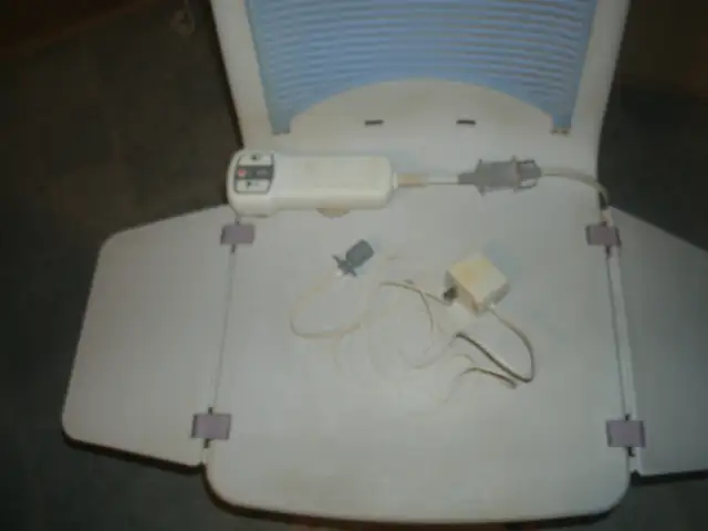 ELECTRIC BATH CHAIR - Photo 3