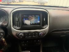 2017 GMC Canyon SLT Crew Cab 4WD - Photo 13