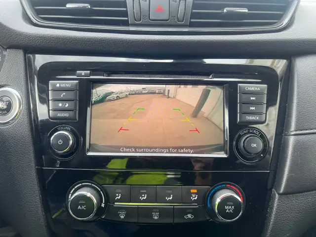 2019 Nissan Rogue AWD S | Command Start | Heated Seat - Photo 26