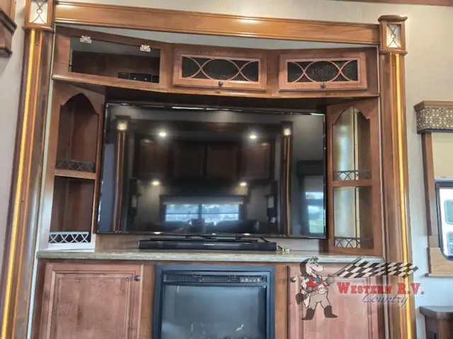 2019 Heartland Landmark 365 Charleston - Photo 19