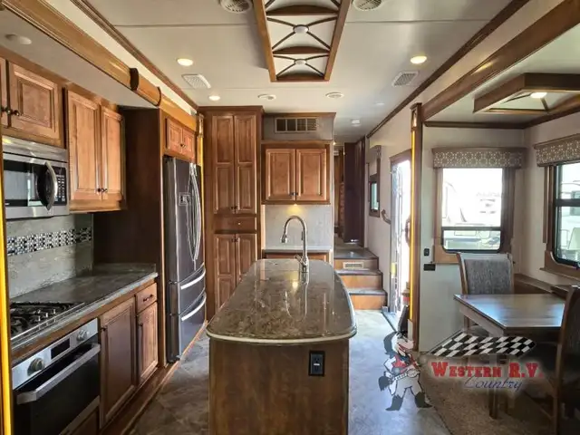 2019 Heartland Landmark 365 Charleston - Photo 22