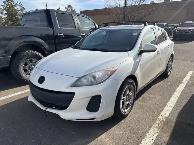 2013 Mazda Mazda3 - Photo 2