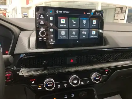 2026 Honda CR-V Hybrid Touring AWD - Photo 16