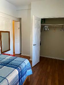Cozy room in eastyork available from June 1st,single/couple - Photo 2