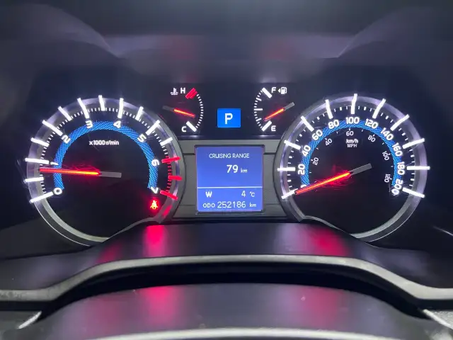 2016 Toyota 4Runner - Photo 26