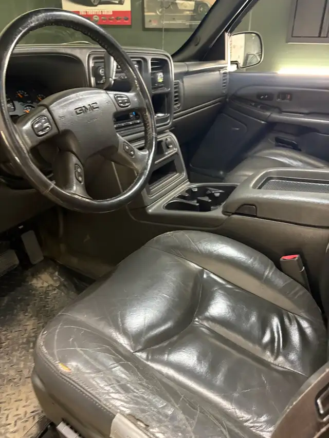2005 Gmc Sierra Slt Z71 4x4 Extended cab(302,000k)$2400 - Photo 2