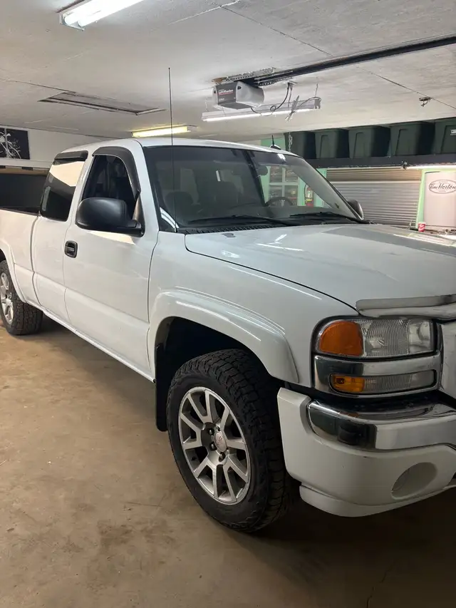 2005 Gmc Sierra Slt Z71 4x4 Extended cab(302,000k)$2400 - Photo 5