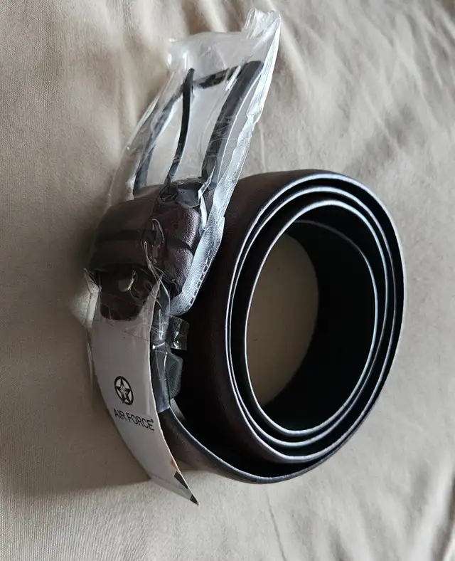 BRAND NEW MEN'S FORMAL PANT WITH A NEW BELT (36 X 30) - Photo 2