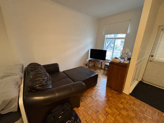 4 1/2 Plateau - 1 chambre - Ave des Érables - Photo 2