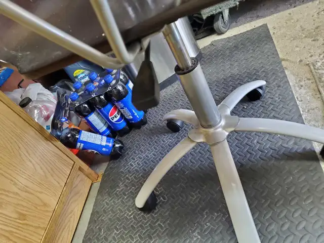 computer chair - Photo 3