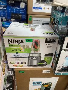 Blender Ninja BN400C Nutri-Blender Pro with Auto-iQ, 1000-Watt