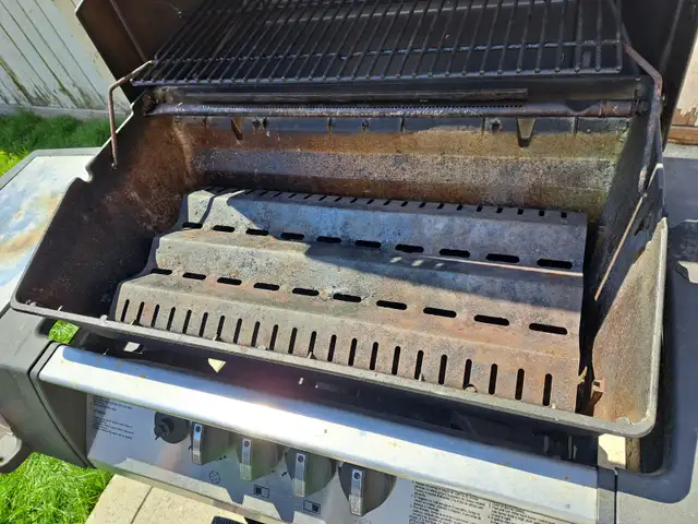 Broil King Crown BBQ Natural Gas only $60 or best offer. - Photo 7