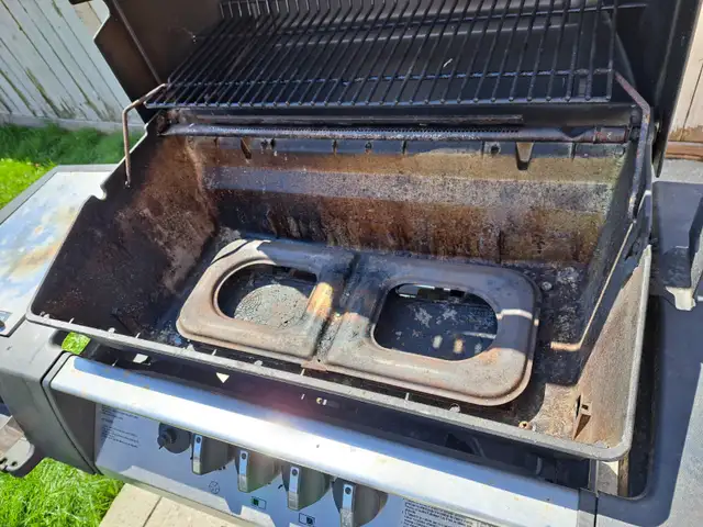 Broil King Crown BBQ Natural Gas only $60 or best offer. - Photo 8