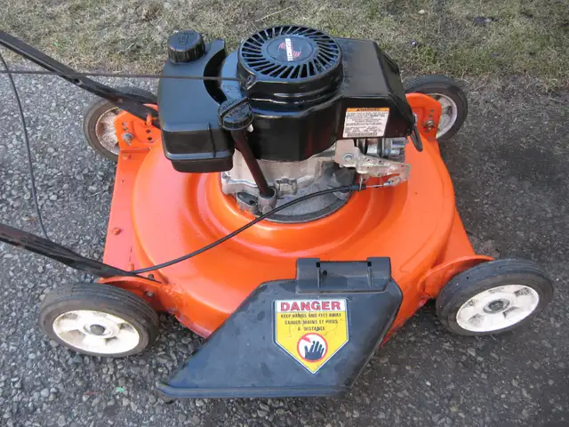 MTD  Lawnmower  For  Sale - Photo 2