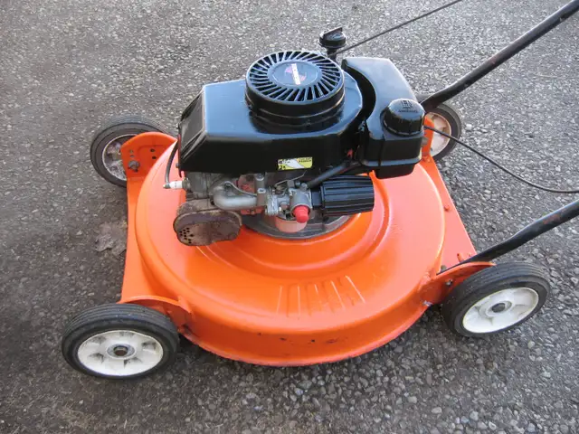 MTD  Lawnmower  For  Sale - Photo 3