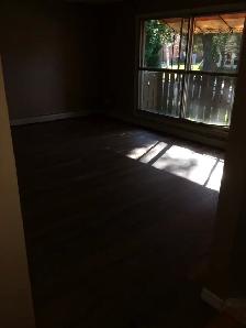 lg 3B/R suite, school across street - Photo 6