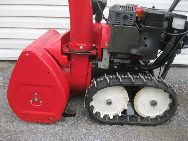 Souffleuse HONDA HS724TCD Snowblower Souffleur chenilles - Photo 4