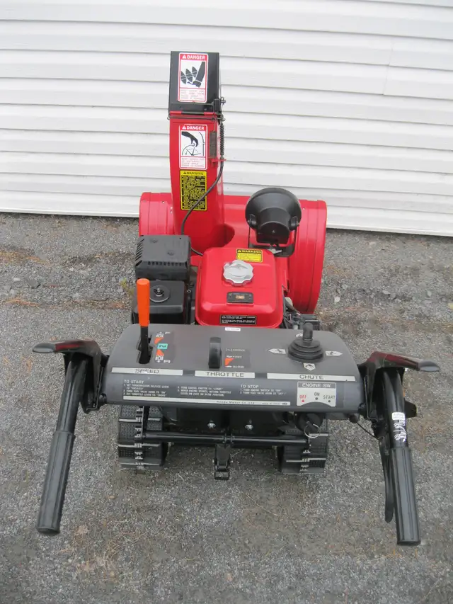 Souffleuse HONDA HS724TCD Snowblower Souffleur chenilles - Photo 8