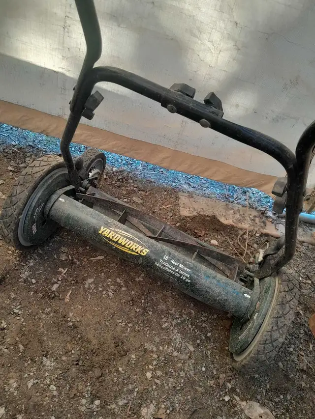 push mower, 18', reel mower - Photo 2