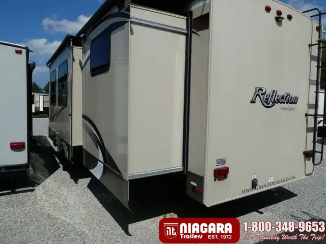 2015 GRAND DESIGN REFLECTION 308BHTS Travel Trailer - Photo 3