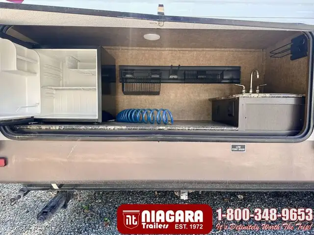 2016 STARCRAFT AUTUMN RIDGE 339BHTS Travel Trailer - Photo 5
