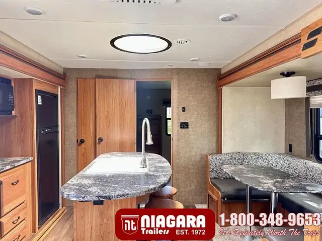 2016 STARCRAFT AUTUMN RIDGE 339BHTS Travel Trailer - Photo 6