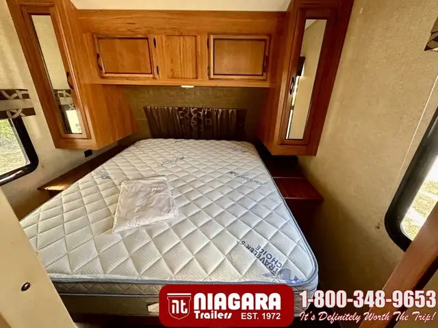 2016 STARCRAFT AUTUMN RIDGE 339BHTS Travel Trailer - Photo 25