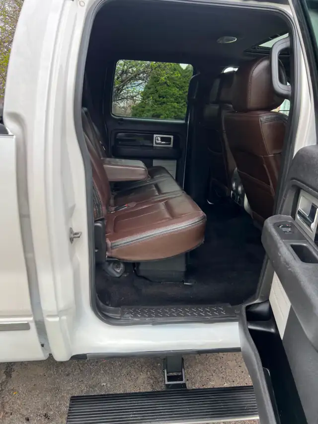 2012 Ford F150 platinum ALL  option in good shape - Photo 9