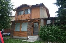 3 Bedroom 1.5 washroom duplex in Whitehorn area, NE Calgary