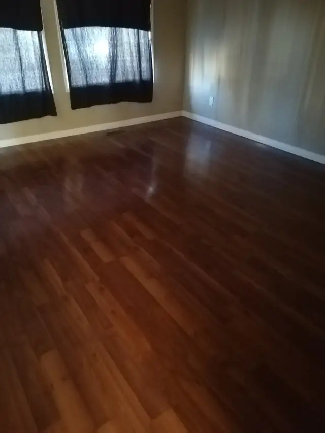 3 Bedroom 1.5 washroom duplex in Whitehorn area, NE Calgary - Photo 2