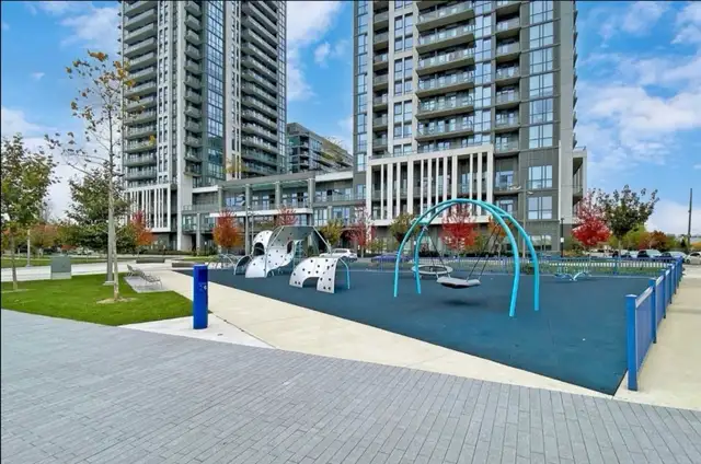 Etobicoke 1bed1bath condo for rent (Female roommate only) - Photo 9