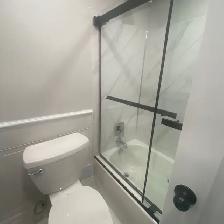 Bachelor Studio Apartment 30 Gloucester St. (Yonge Bloor area) - Photo 8