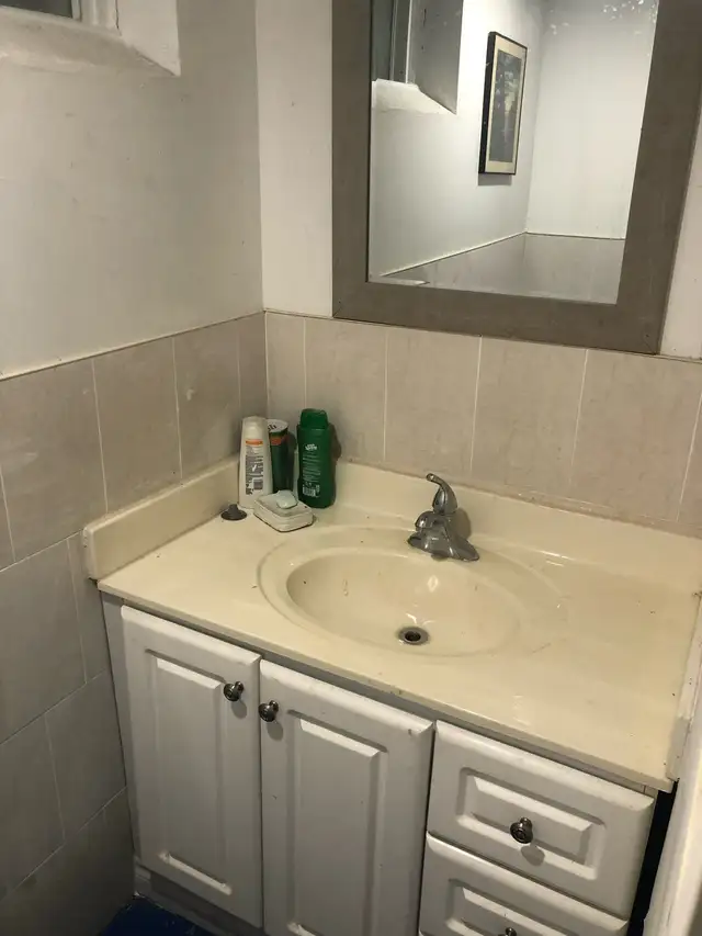 FURNISHED ROOM FOR RENT. - Photo 9