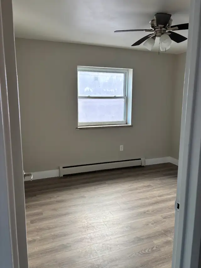 WESTDALE APARTMENT FOR RENT - Photo 4