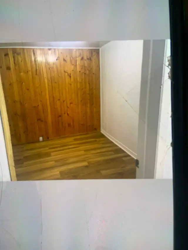 Métro St-Henri: Grand 4 1/2 avec électroménagers, internet,cour - Photo 3
