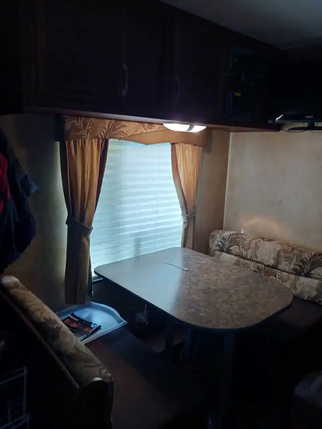 camping trailer - Photo 9