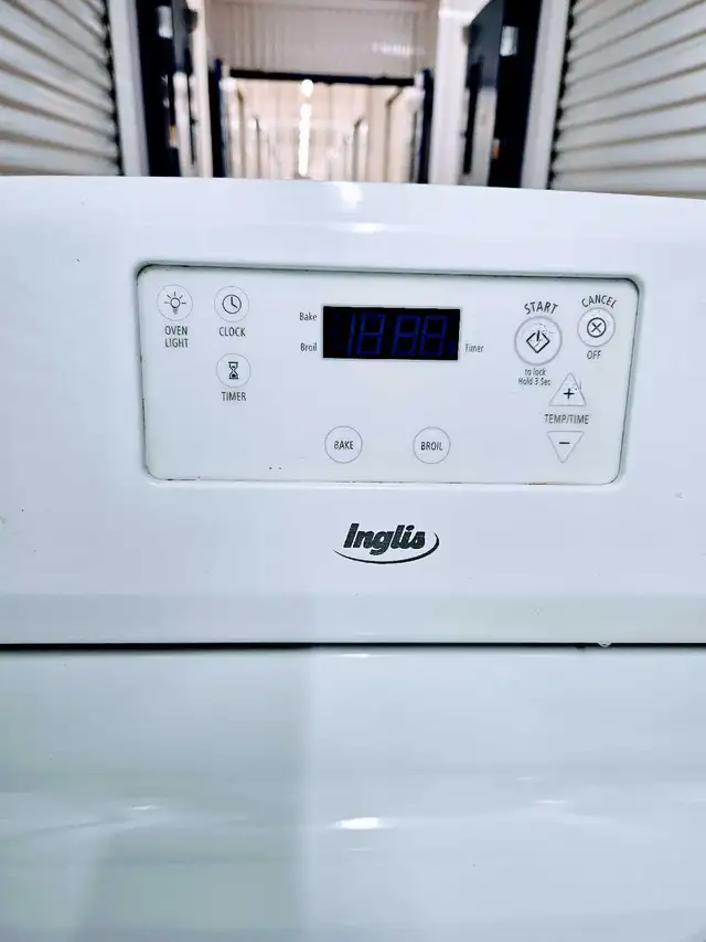 Inglis Electric Range - Will Deliver - Photo 2