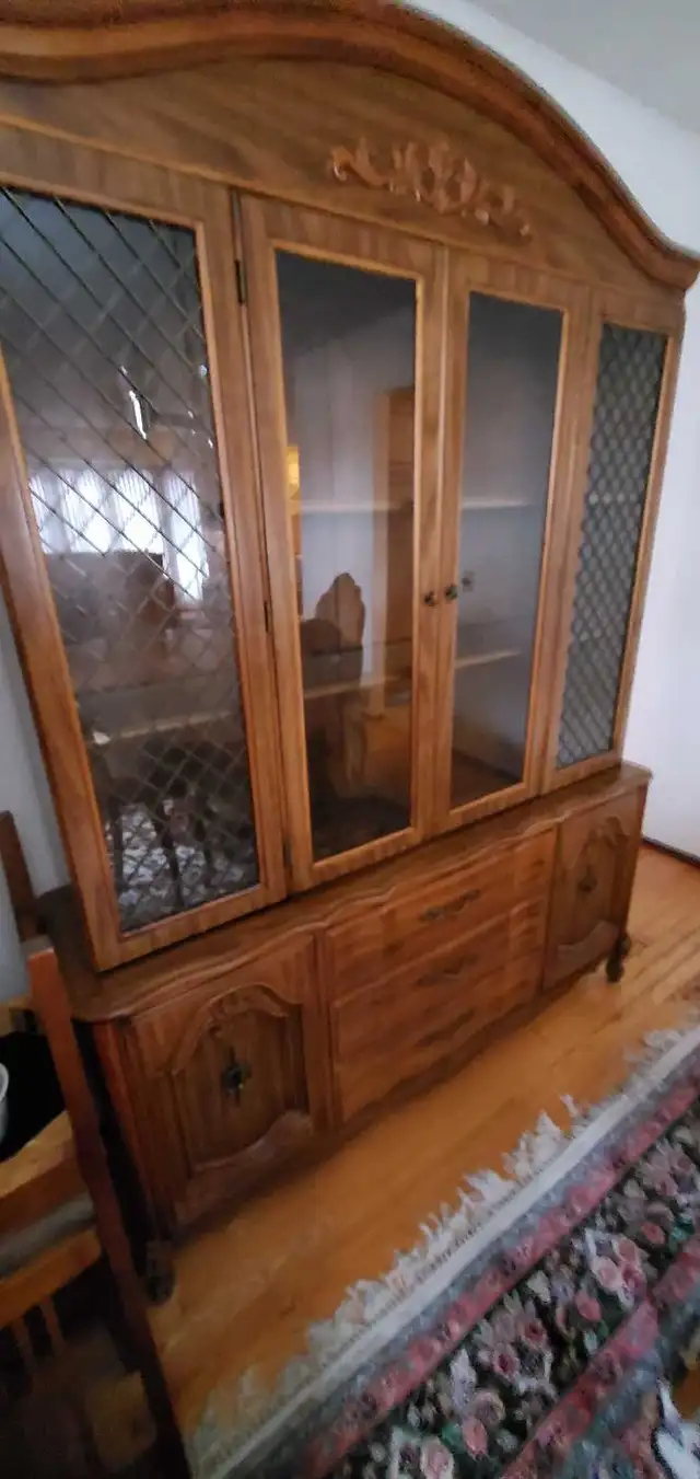Estate Sale - Furniture - Photo 5