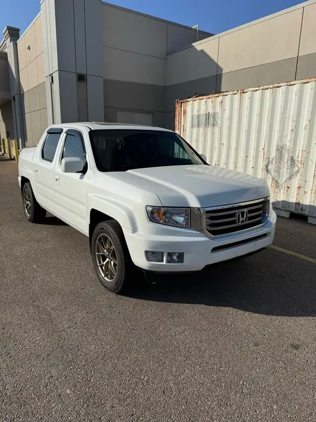 Honda Ridgeline - Photo 8