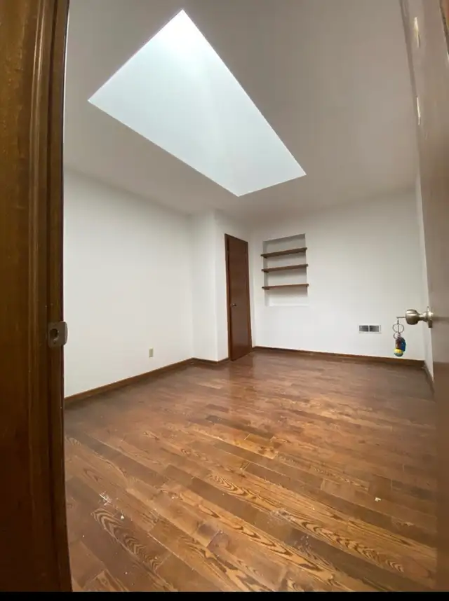 3 bedroom Townhouse for Rent in Vaughan - Photo 10
