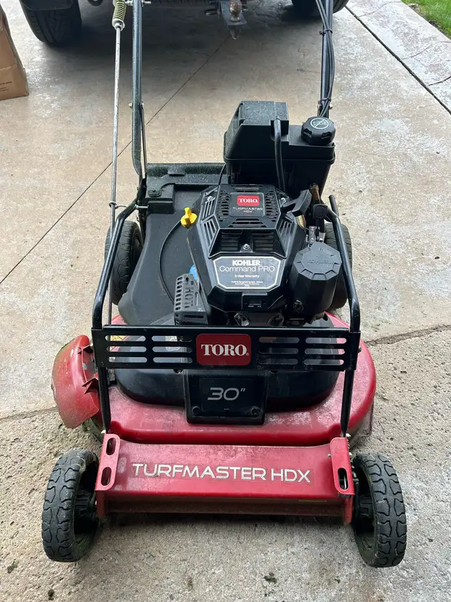 Toro TurfMaster HDX