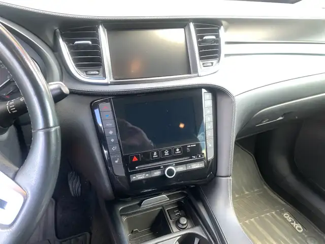 2019 Infiniti QX50 - Photo 8