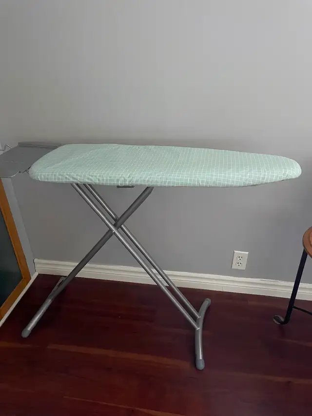 Compact ironing board - Photo 2