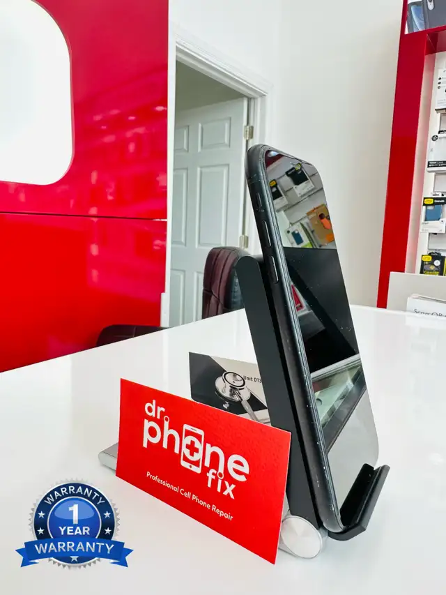 unlocked iphone xr black 64gb $249 - Photo 6