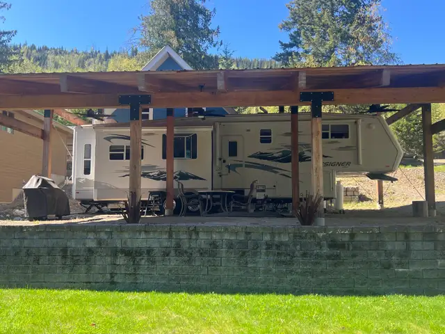 Two Lakefront Properties – Ridge Resort, East Barriere Lake - Photo 3