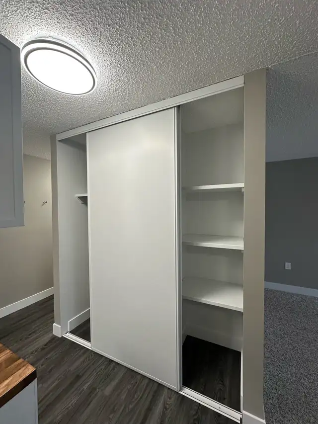 Adult Only 1-Bedroom Suite for Rent - Photo 6