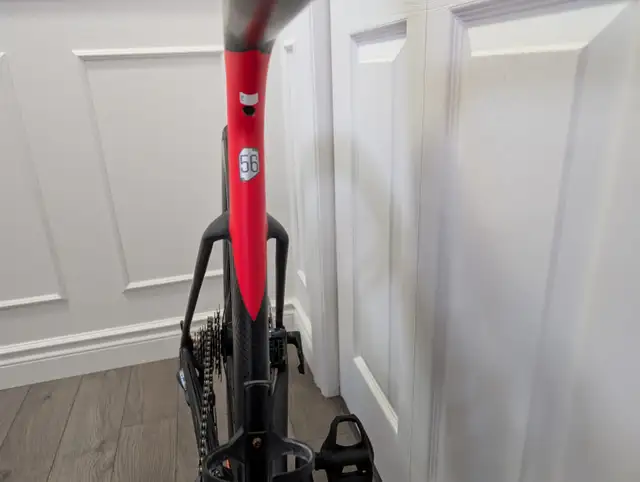 Vélo de route Cannondale (carbone) 56'  Prix: 5200 $ - Photo 2