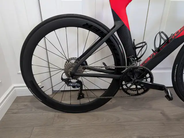Vélo de route Cannondale (carbone) 56'  Prix: 5200 $ - Photo 3